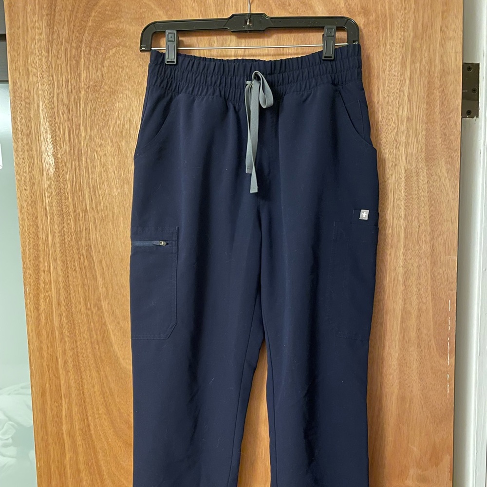 Figs Navy high-waisted yola skinny